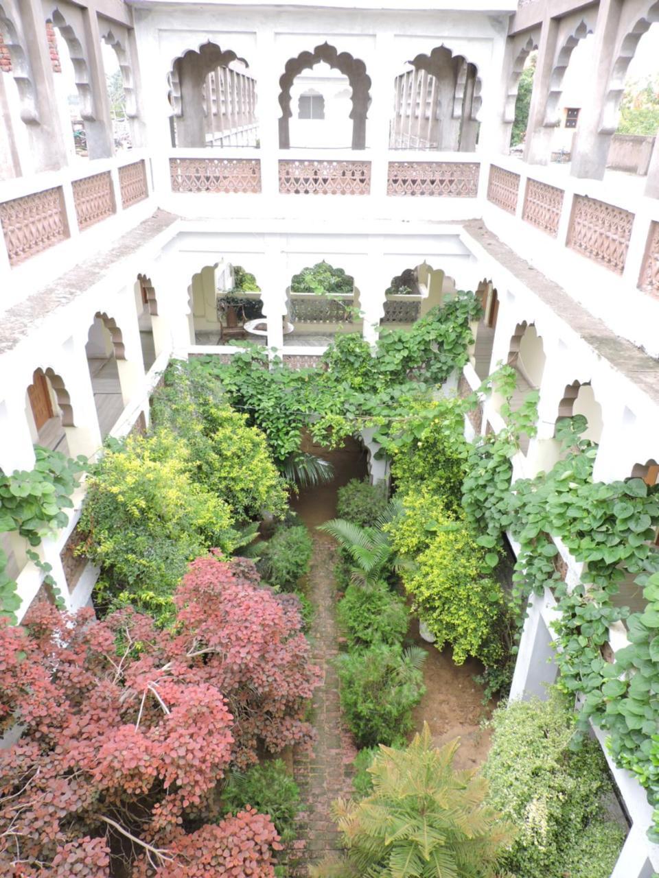 Radhika Palace Hotel Pushkar Esterno foto